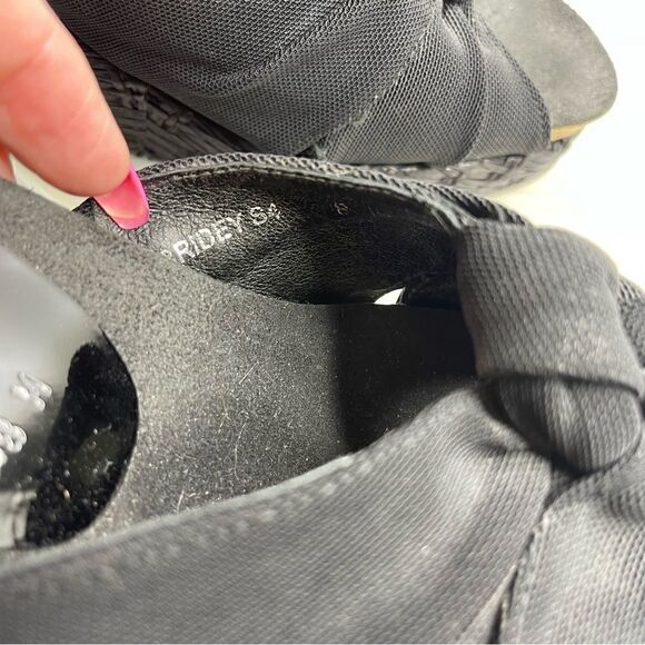 Donald J. Pliner Bridey Woven Wedge Sandal 8 - Picture 6 of 8